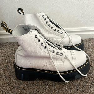 Dr Martens Sinclair Milled Platform Boots